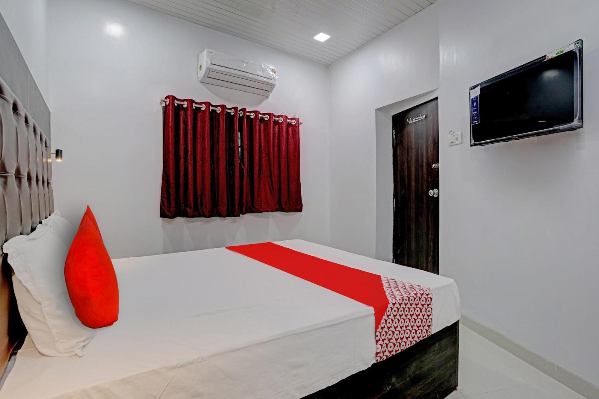 Hotel O Nithyanand Bombay Esterno foto